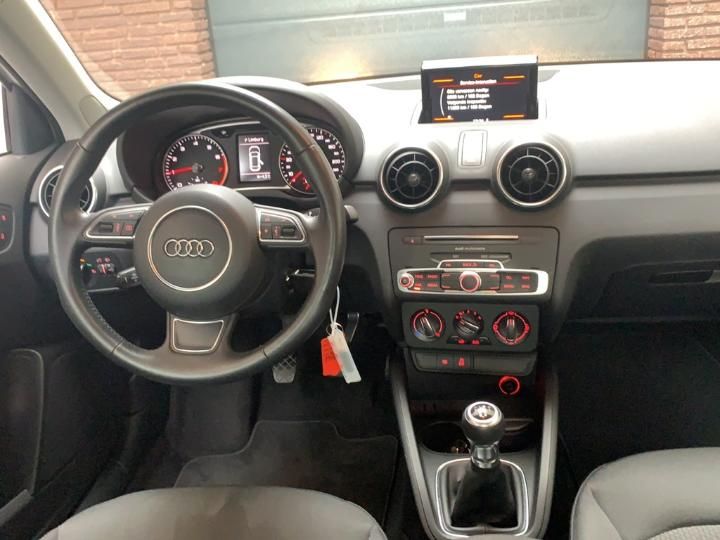 Photo 6 VIN: WAUZZZ8X8HB044957 - AUDI A1 SPORTBACK 