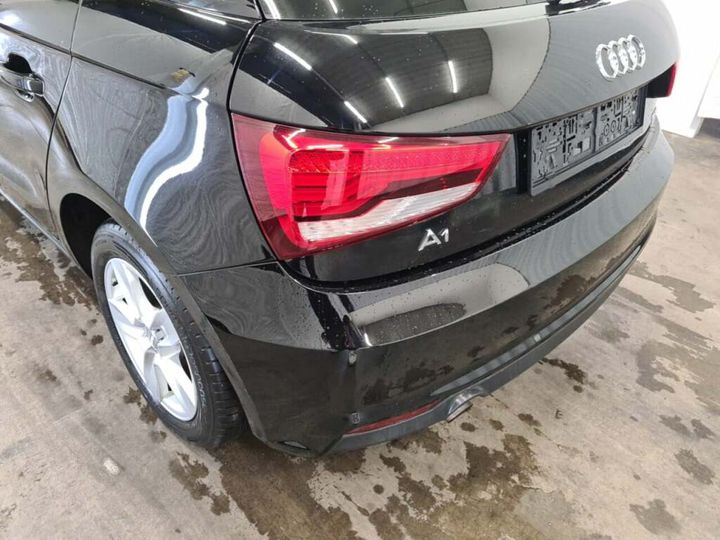 Photo 11 VIN: WAUZZZ8X8JB029655 - AUDI A1 