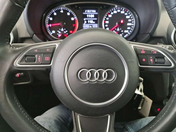 Photo 15 VIN: WAUZZZ8X8JB029655 - AUDI A1 