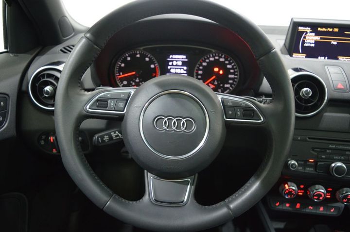 Photo 11 VIN: WAUZZZ8X9EB003653 - AUDI A1 SPORTBACK 