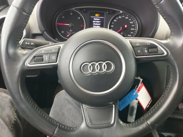 Photo 13 VIN: WAUZZZ8X9GB028118 - AUDI A1 