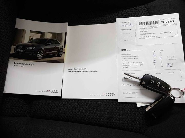 Photo 15 VIN: WAUZZZ8X9GB096399 - AUDI A1 