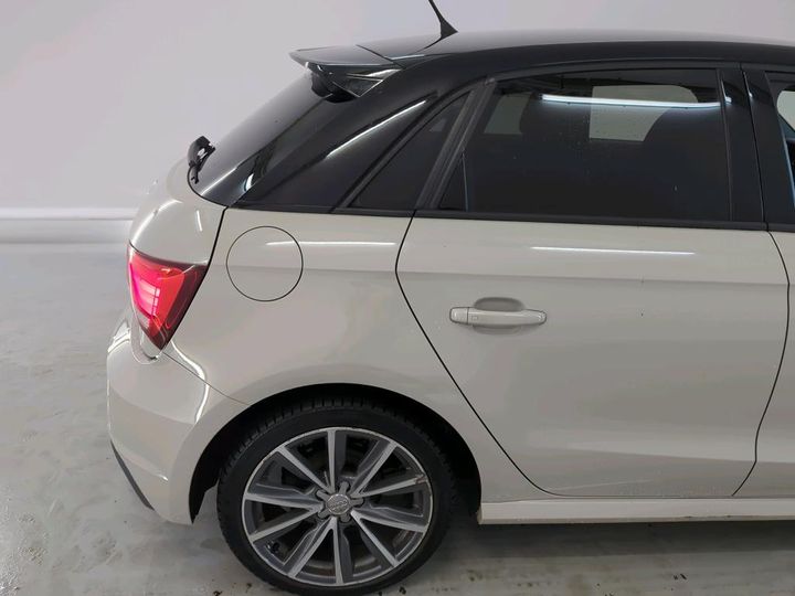 Photo 19 VIN: WAUZZZ8X9HB052260 - AUDI A1 