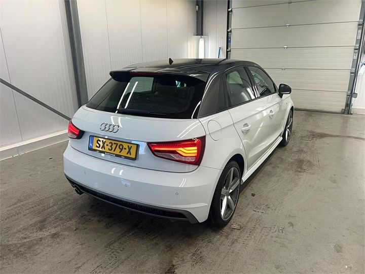 Photo 3 VIN: WAUZZZ8X9JB093770 - AUDI A1 