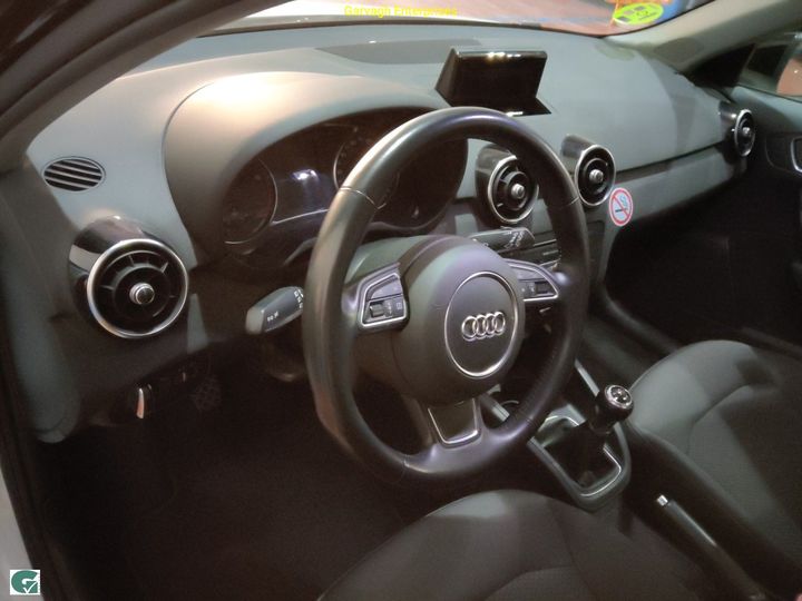 Photo 31 VIN: WAUZZZ8X9JB094496 - AUDI A1 