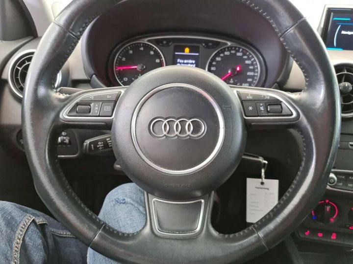 Photo 15 VIN: WAUZZZ8X9JB097785 - AUDI A1 