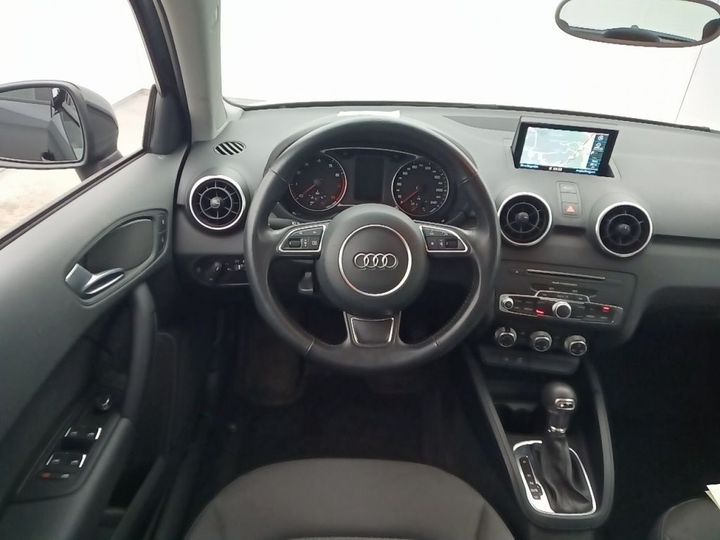 Photo 9 VIN: WAUZZZ8XXJB013957 - AUDI A1 SPORTBACK &#3911 