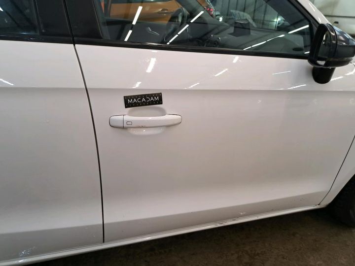 Photo 29 VIN: WAUZZZ8XXJB071129 - AUDI A1 SPORTBACK 