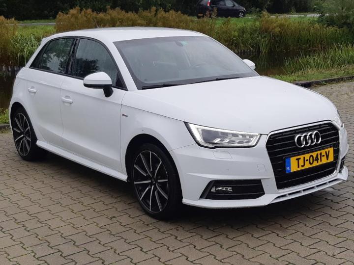 Photo 2 VIN: WAUZZZ8XXJB097570 - AUDI A1 SPORTBACK 