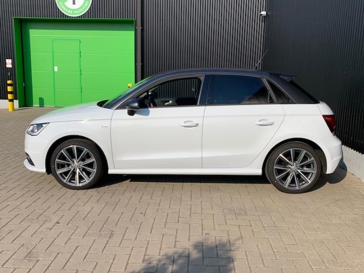 Photo 5 VIN: WAUZZZ8XXJB102508 - AUDI A1 SPORTBACK 