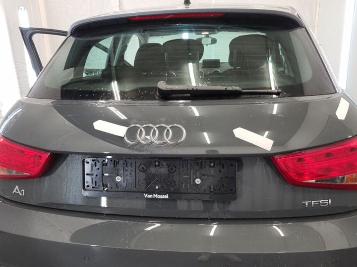 Photo 5 VIN: WAUZZZ8XXJB104095 - AUDI A1 