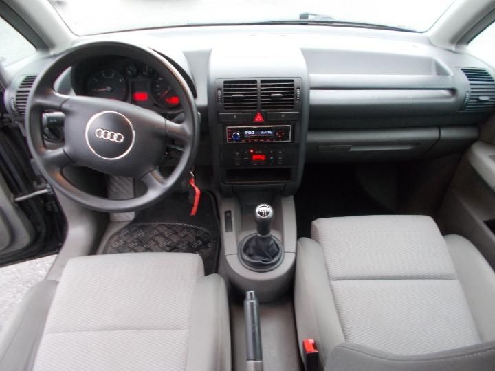 Photo 11 VIN: WAUZZZ8ZZ1N044800 - AUDI A2 HATCHBACK 