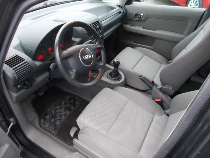 Photo 12 VIN: WAUZZZ8ZZ1N044800 - AUDI A2 HATCHBACK 