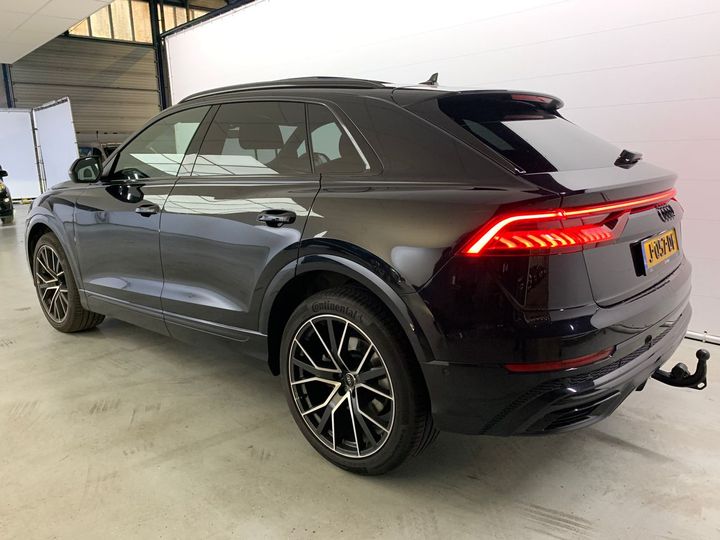 Photo 2 VIN: WAUZZZF19LD017696 - AUDI Q8 