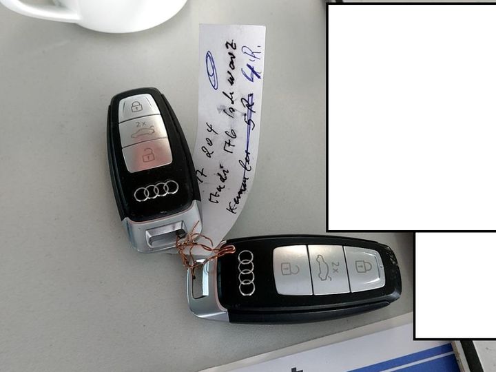 Photo 11 VIN: WAUZZZF23KN114457 - AUDI A6 