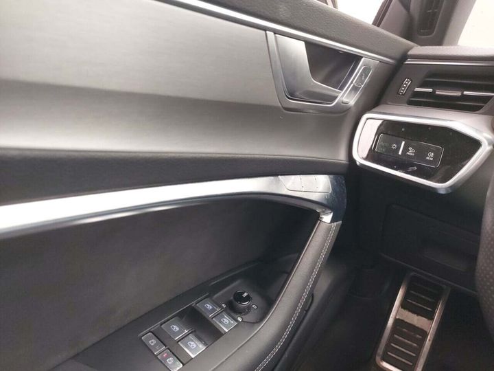 Photo 19 VIN: WAUZZZF25KN059901 - AUDI A7 