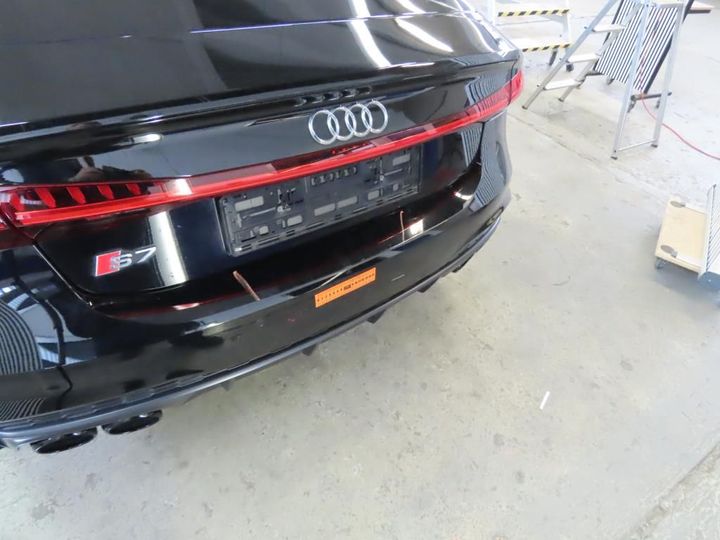 Photo 14 VIN: WAUZZZF26MN017112 - AUDI S7 