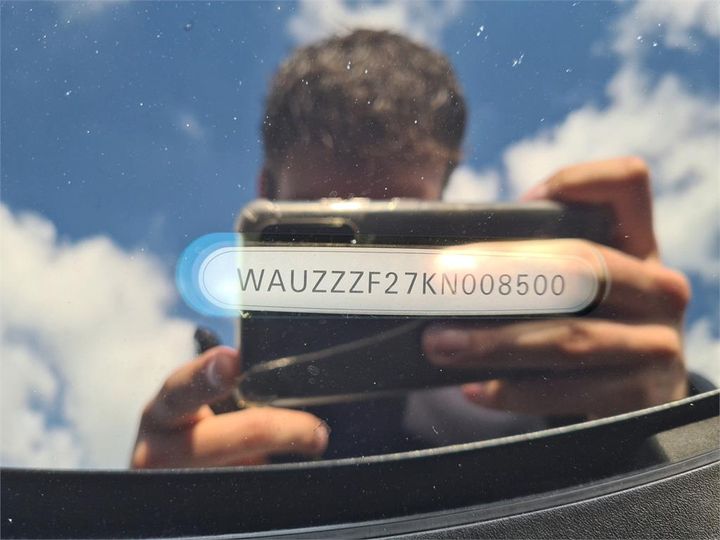 Photo 15 VIN: WAUZZZF27KN008500 - AUDI A6 