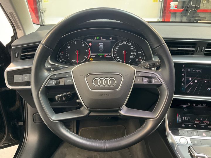 Photo 2 VIN: WAUZZZF27KN073122 - AUDI A6 