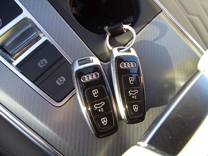 Photo 6 VIN: WAUZZZF28MN073035 - AUDI A6 