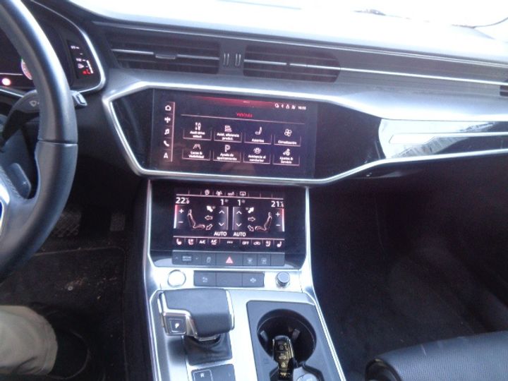 Photo 15 VIN: WAUZZZF29KN085451 - AUDI A6 