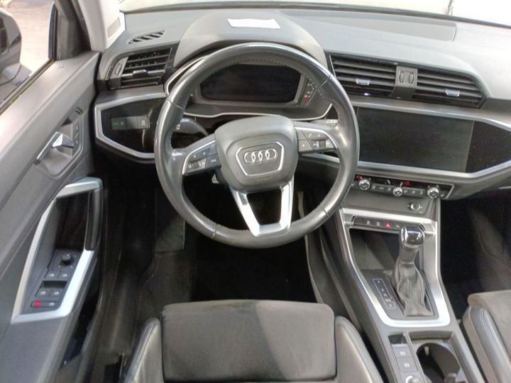 Photo 8 VIN: WAUZZZF30K1037871 - AUDI Q3 '18 