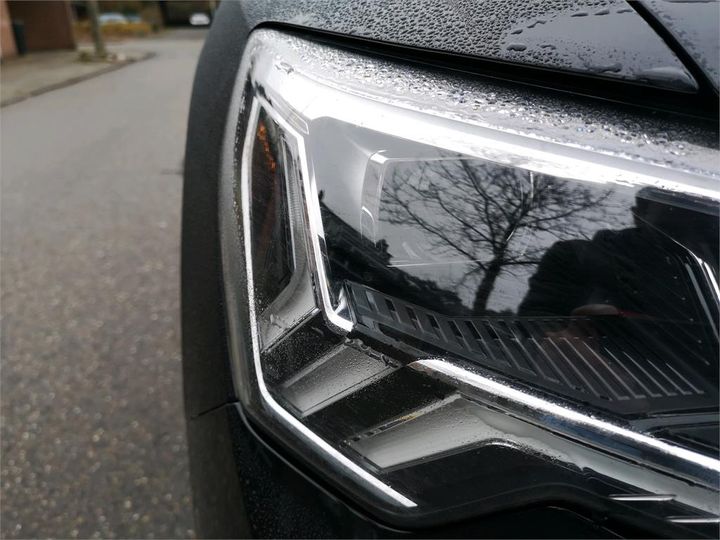 Photo 11 VIN: WAUZZZF30K1063015 - AUDI Q3 