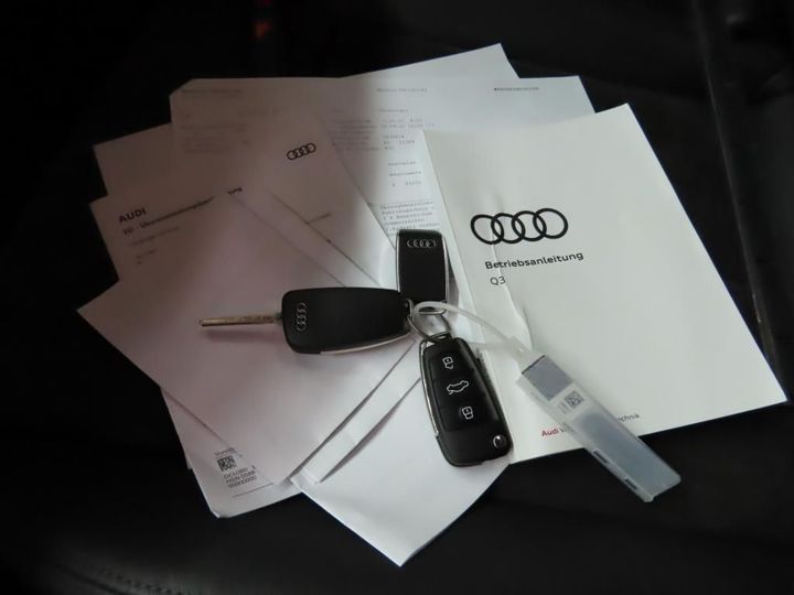 Photo 3 VIN: WAUZZZF30K1063368 - AUDI Q3 