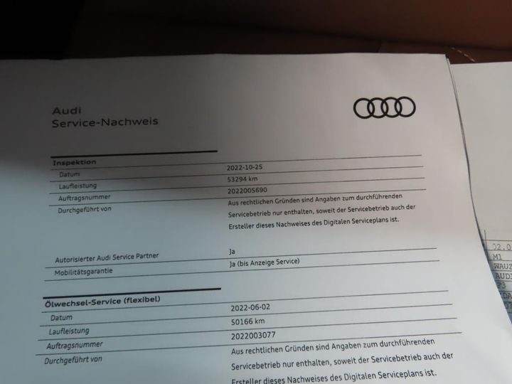 Photo 10 VIN: WAUZZZF31K1034915 - AUDI Q3 