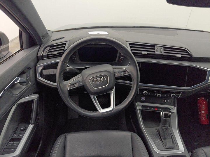 Photo 8 VIN: WAUZZZF31L1031790 - AUDI Q3 '18 