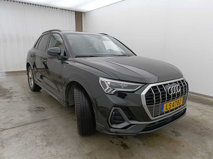 Photo 8 VIN: WAUZZZF31L1049450 - AUDI Q3 &#3918 