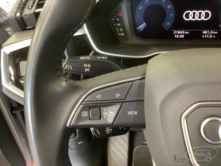 Photo 9 VIN: WAUZZZF31L1104771 - AUDI Q3 