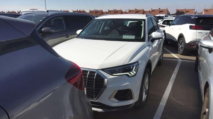 Photo 21 VIN: WAUZZZF32K1007786 - AUDI Q3 