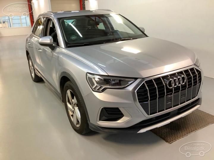 Photo 3 VIN: WAUZZZF32K1078132 - AUDI Q3 SUV 