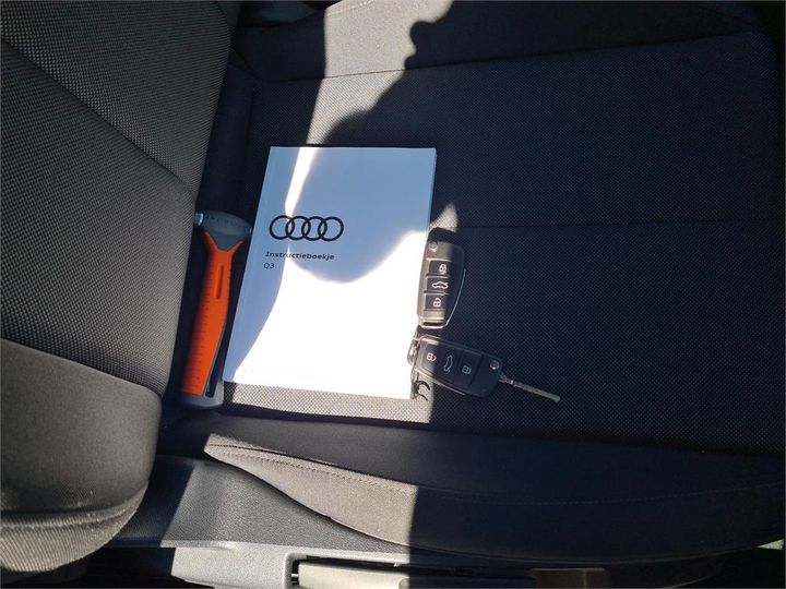 Photo 14 VIN: WAUZZZF33K1037900 - AUDI Q3 