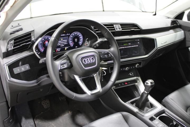 Photo 8 VIN: WAUZZZF33K1056110 - AUDI Q3 ESTATE 