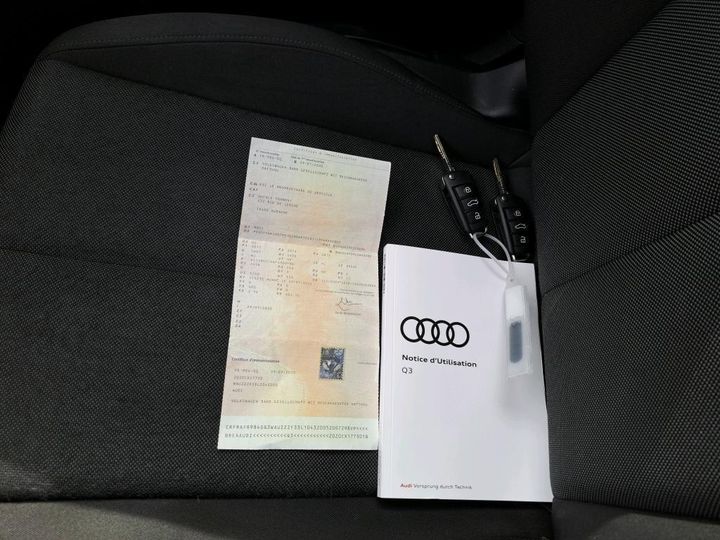 Photo 9 VIN: WAUZZZF33L1043200 - AUDI Q3 