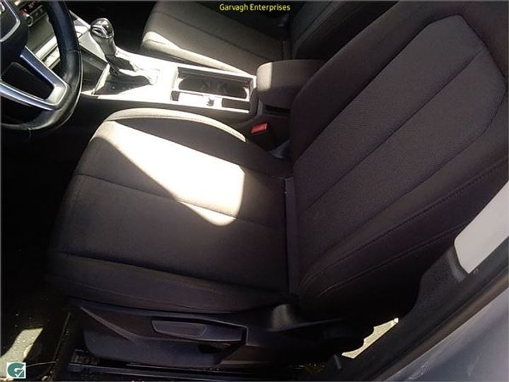 Photo 7 VIN: WAUZZZF33M1074433 - AUDI Q3 