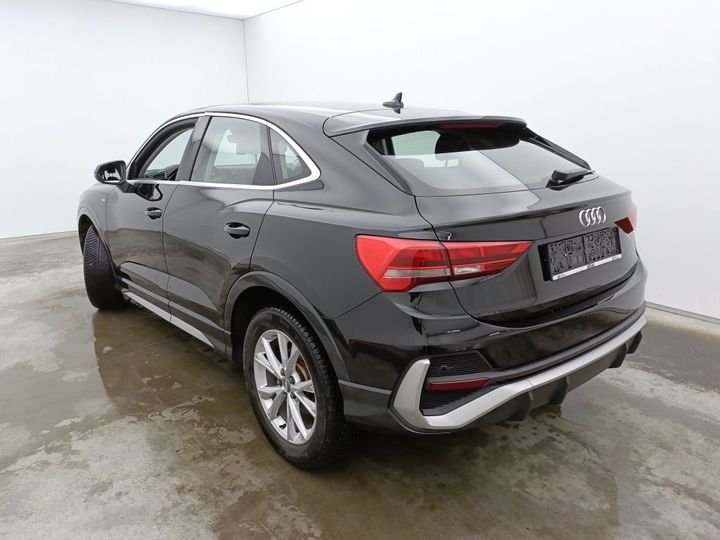 Photo 6 VIN: WAUZZZF34L1070700 - AUDI Q3 SB '19 