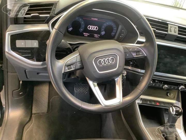 Photo 9 VIN: WAUZZZF34L1080773 - AUDI Q3 SUV 