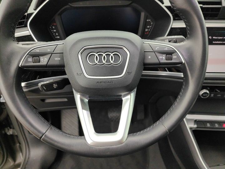 Photo 24 VIN: WAUZZZF35K1058909 - AUDI Q3 &#3918 