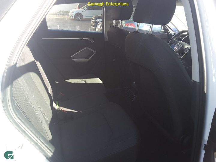 Photo 7 VIN: WAUZZZF35L1037978 - AUDI Q3 