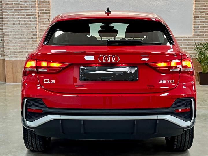 Photo 7 VIN: WAUZZZF36M1076371 - AUDI Q3 SPORTBACK CITY CAR 