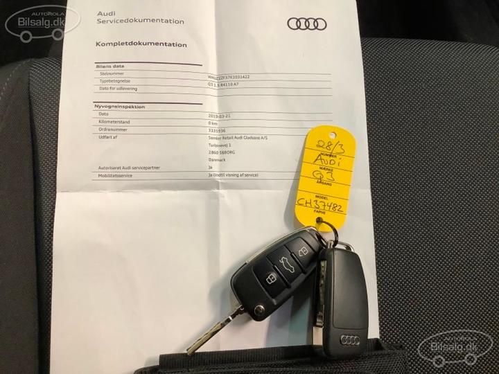 Photo 19 VIN: WAUZZZF37K1031422 - AUDI Q3 SUV 