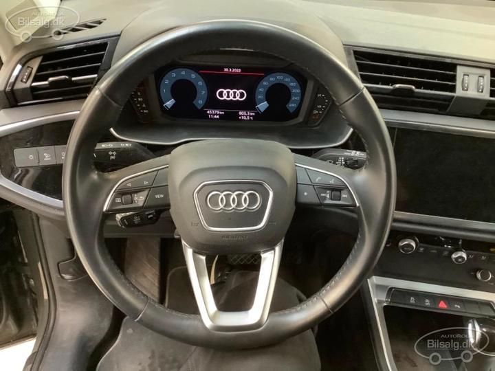 Photo 7 VIN: WAUZZZF37K1031422 - AUDI Q3 SUV 