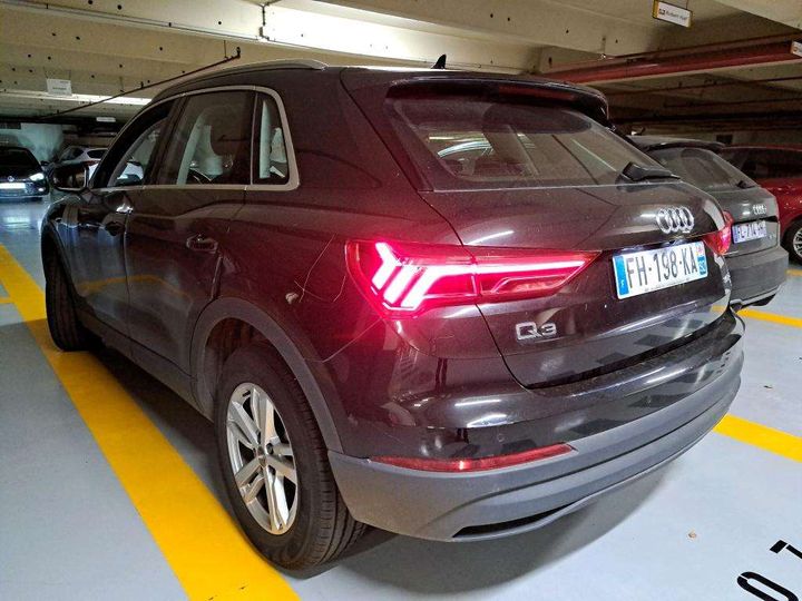 Photo 1 VIN: WAUZZZF37K1063125 - AUDI Q3 