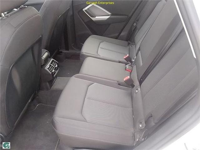 Photo 10 VIN: WAUZZZF37N1038570 - AUDI Q3 