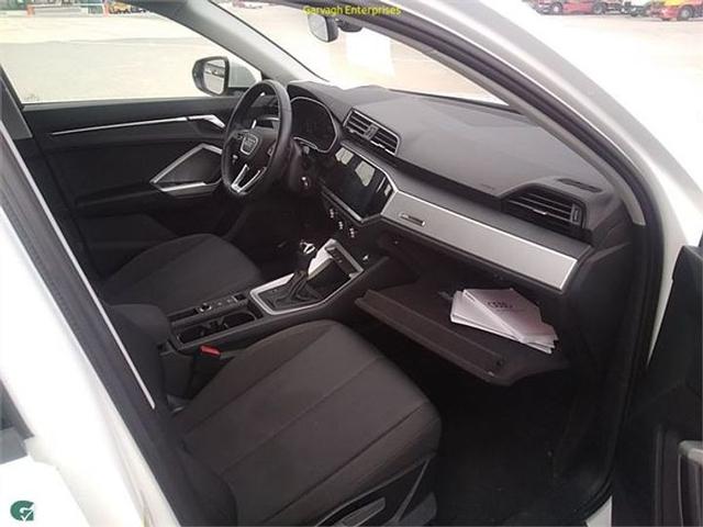 Photo 19 VIN: WAUZZZF37N1038570 - AUDI Q3 