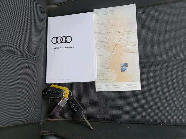 Photo 15 VIN: WAUZZZF38K1051565 - AUDI Q3 