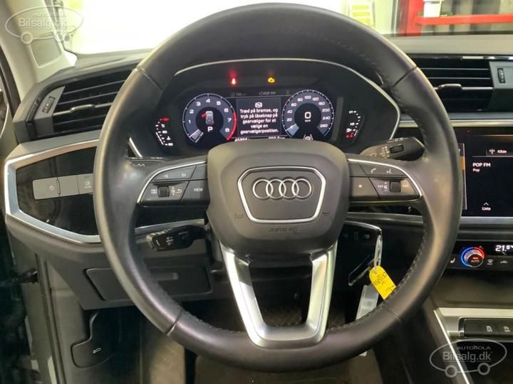 Photo 10 VIN: WAUZZZF38L1083921 - AUDI Q3 SUV 